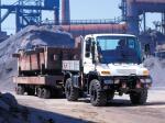 Mercedes-Benz Unimog U400 2000 года